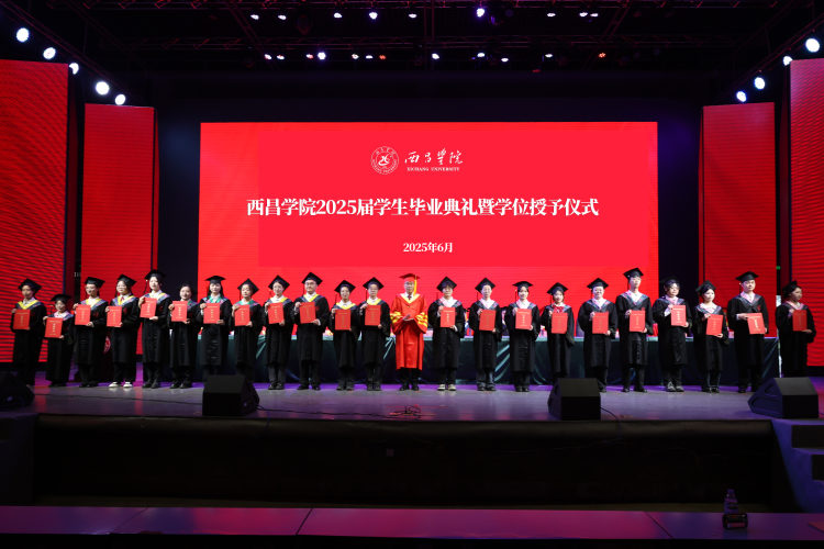 7朱書記